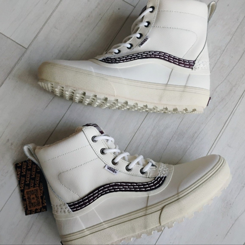VANS x BENNY URBAN NEW MTE Standard Mid Snow Boots - Picture 3 of 11